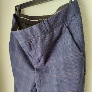 Adorable Banana Republic Ryan plaid slacks 💙🩷 dress pants